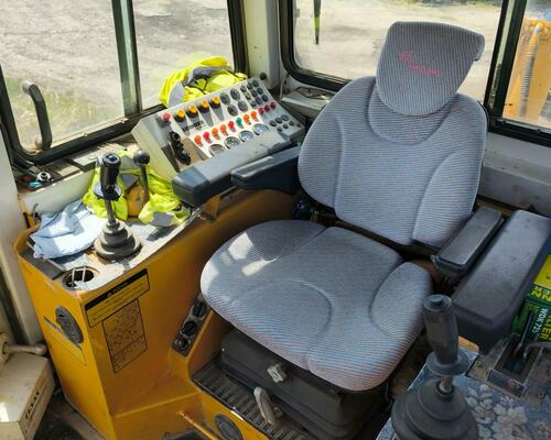 LIEBHERR L 732