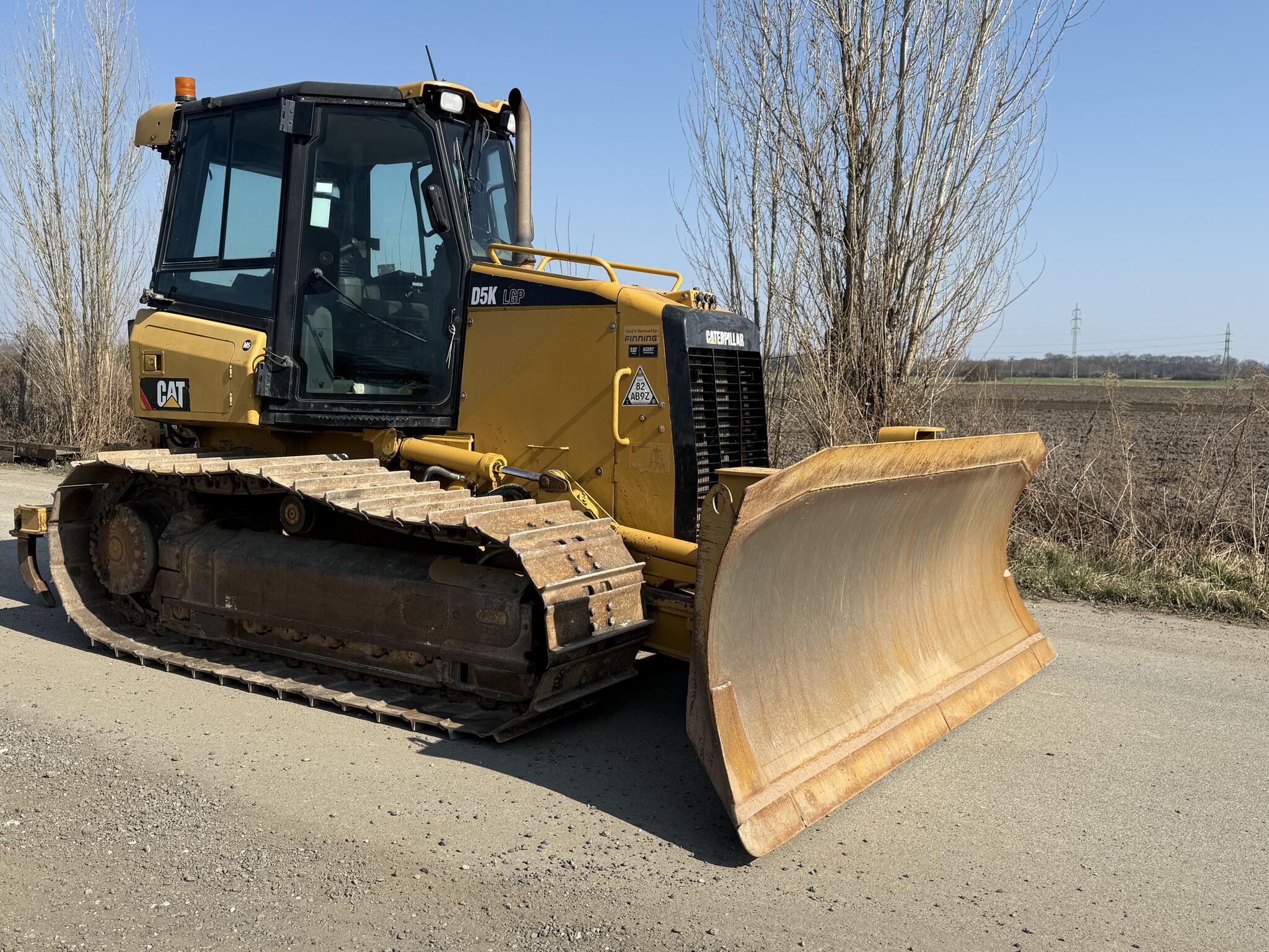 Pásový dozer CAT D5K
