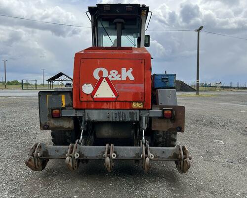 GREJDR O&K F 106.5 A 6x6+NIVELACE TOPCON