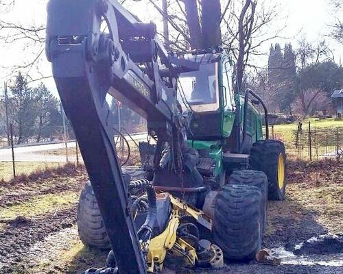John Deere 1270 E 6W