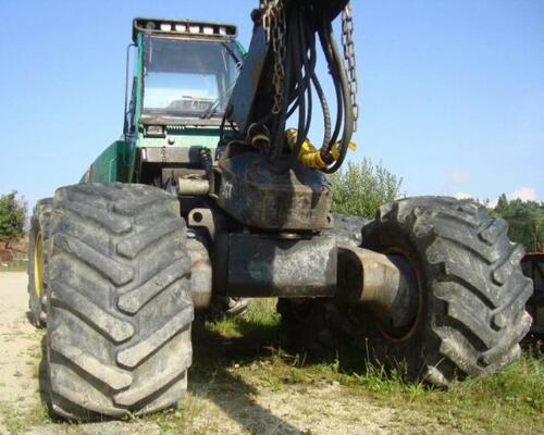 John Deere 1470 D Timberjack 6W