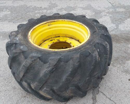 Zadní kola na harvestor 