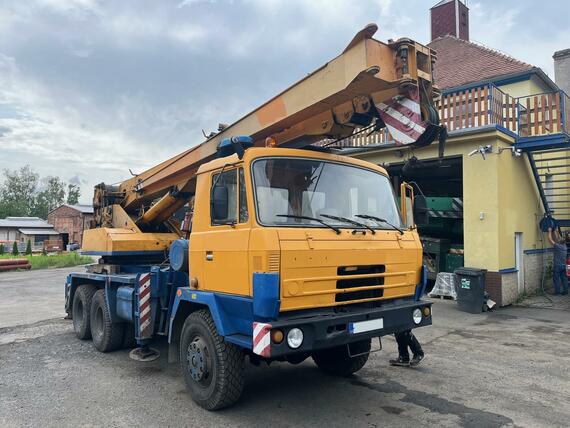 AD20 T815