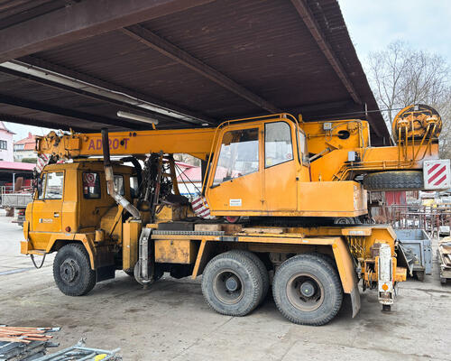 Autojeřáb TATRA 815 6x6 AD 20T