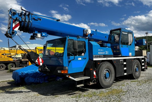 Liebherr LTM 1030.2