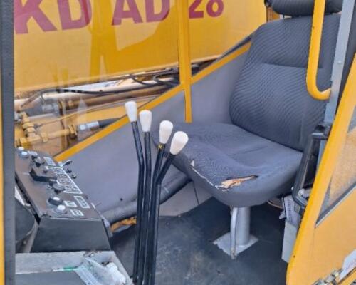 TATRA T815 +AD 28 (ČKD)