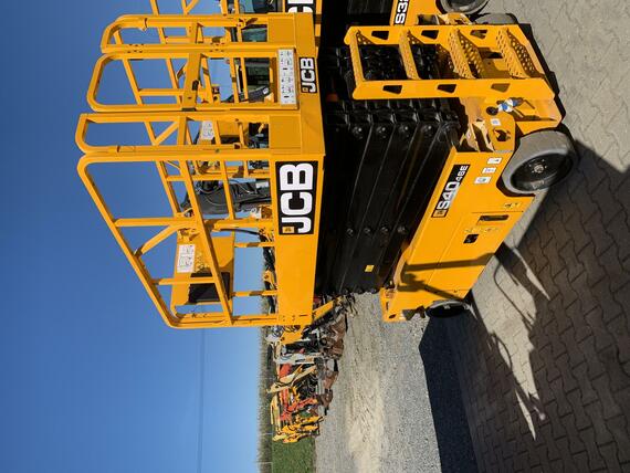 JCB 4046E