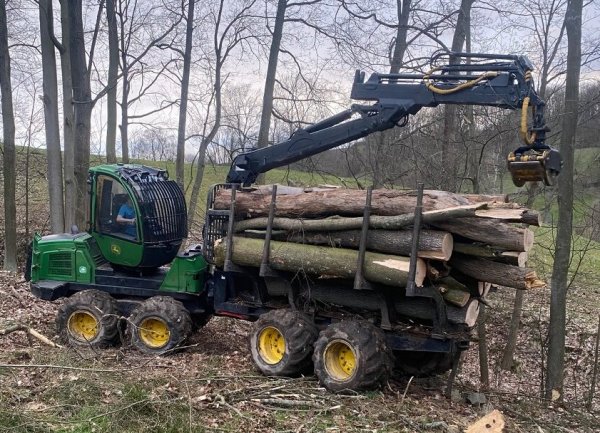 John Deere 1010 E