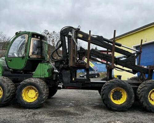 John Deere 1210 E W8 +CF 7