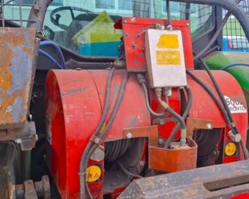 John Deere 6220 SE +Quicke -Jost