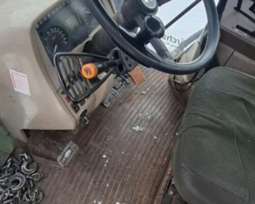 John Deere 6220 SE +Quicke -Jost