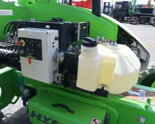 Kloubová pracovní plošina Niftylift HR 17 Hybrid