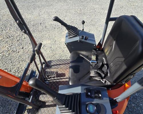 Minibagr LGCM LG10 1T s drapákem + 3 lžíce 