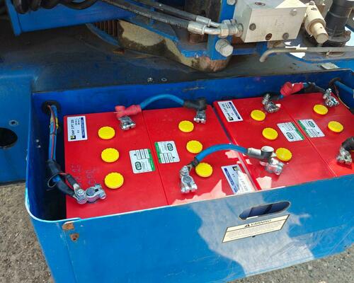 Nifty HR 21 DE 2WD