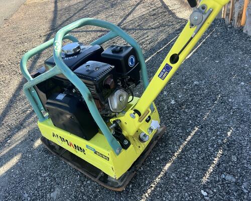 vibrační deska AMMANN APR 30/50 200KG