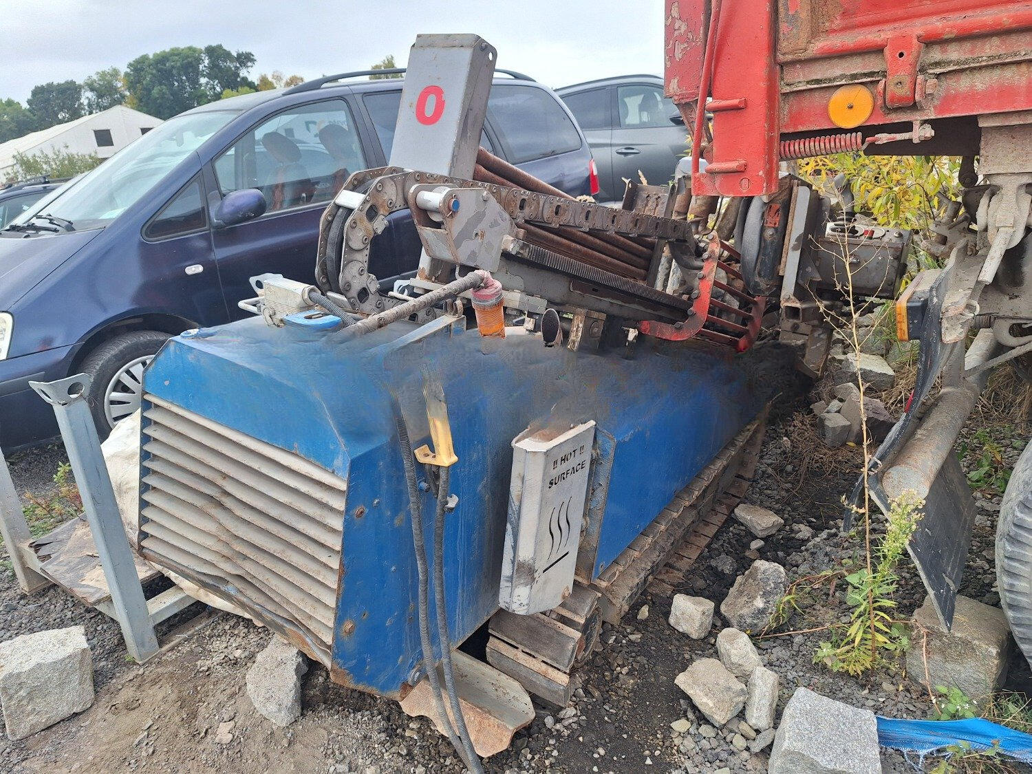 VRTNÁ SOUPRAVA GRUNDODRILL 4X