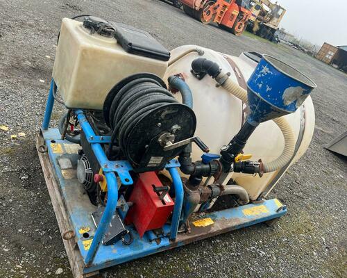 VRTNÁ SOUPRAVA GRUNDODRILL 4X