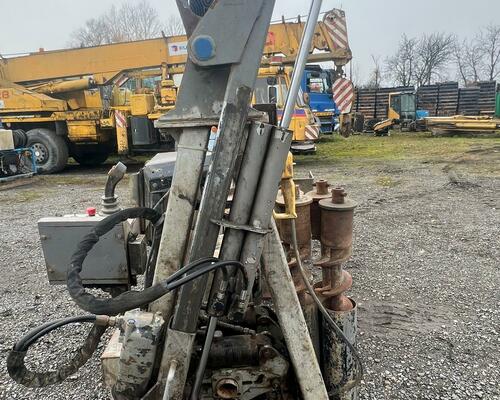 VRTNÁ SOUPRAVA GRUNDODRILL 4X