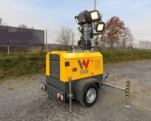 Wacker Neuson LTE4K mobilní osvětlovací věž