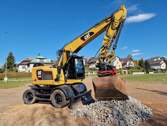 Cat M315F