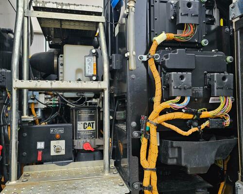 Cat M315F