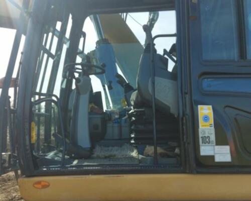 CATerpillar M318 D