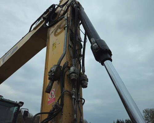 Caterpillar M318F