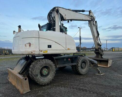 CATERPILLAR M 313 D