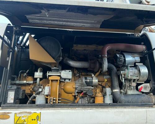 CATERPILLAR  M 313 D - STROJ V SUPER STAVU!