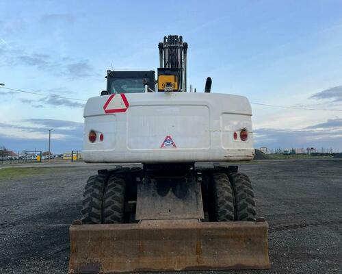 CATERPILLAR  M 313 D-STROJ V SUPER STAVU 