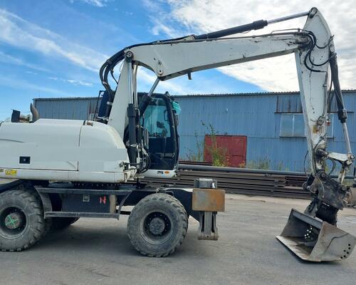 CATERPILLAR  M 313 D-STROJ V SUPER STAVU
