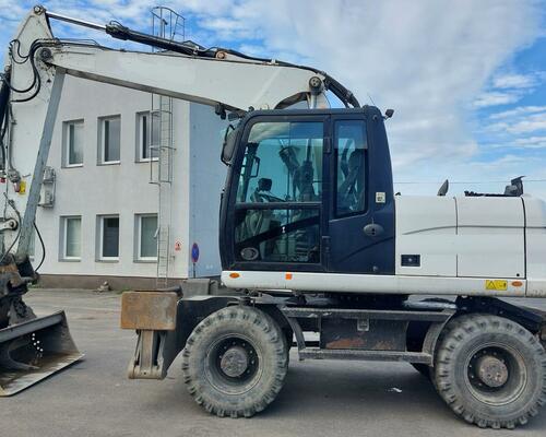 CATERPILLAR  M 313 D-STROJ V SUPER STAVU 