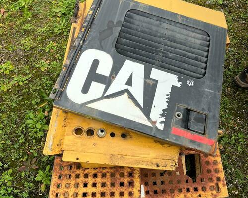 Díly na  CAT M 315
