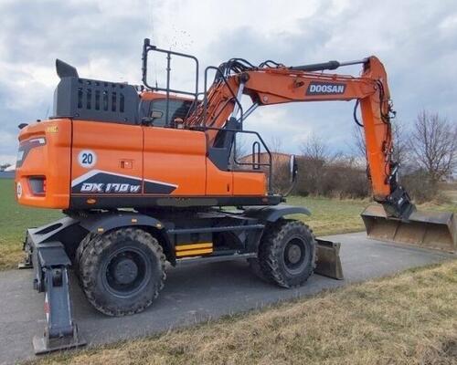 Doosan DX 170 W-7