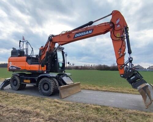 Doosan DX 170 W-7