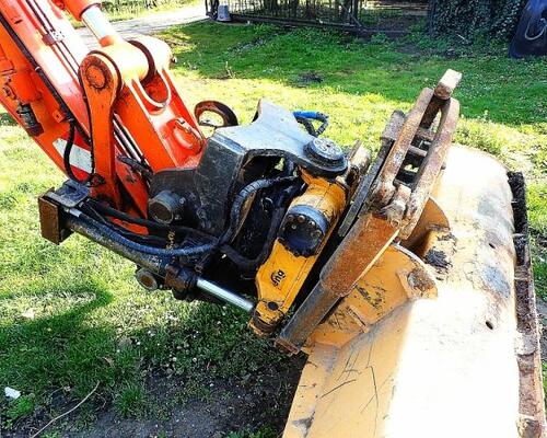 Hitachi ZX 140W-5B (Zaxis)