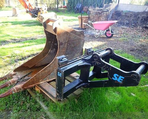 Hitachi ZX 140W-5B (Zaxis)