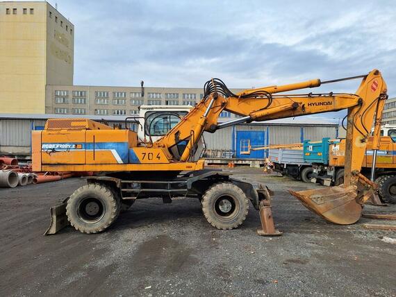 Hyundai Robex 200W-2