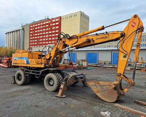 Hyundai Robex 200W-2