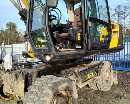 JCB 175 W