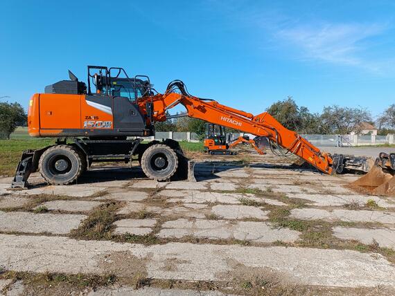KOLOVÉ RYPADLO HITACHI ZX150W-7-2P (2002)