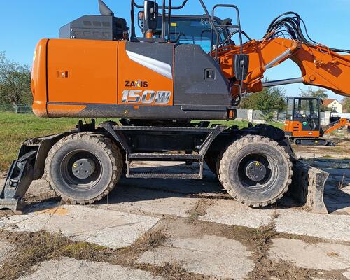 KOLOVÉ RYPADLO HITACHI ZX150W-7-2P (2002)