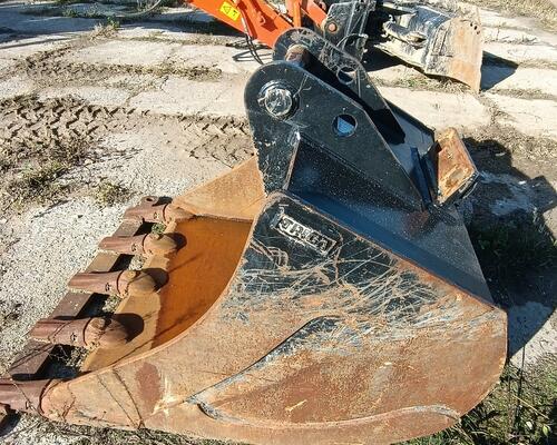 KOLOVÉ RYPADLO HITACHI ZX150W-7-2P (2002)