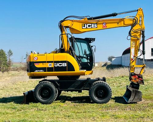 Kolové rypadlo JCB JS145W (Možnost leasingu)
