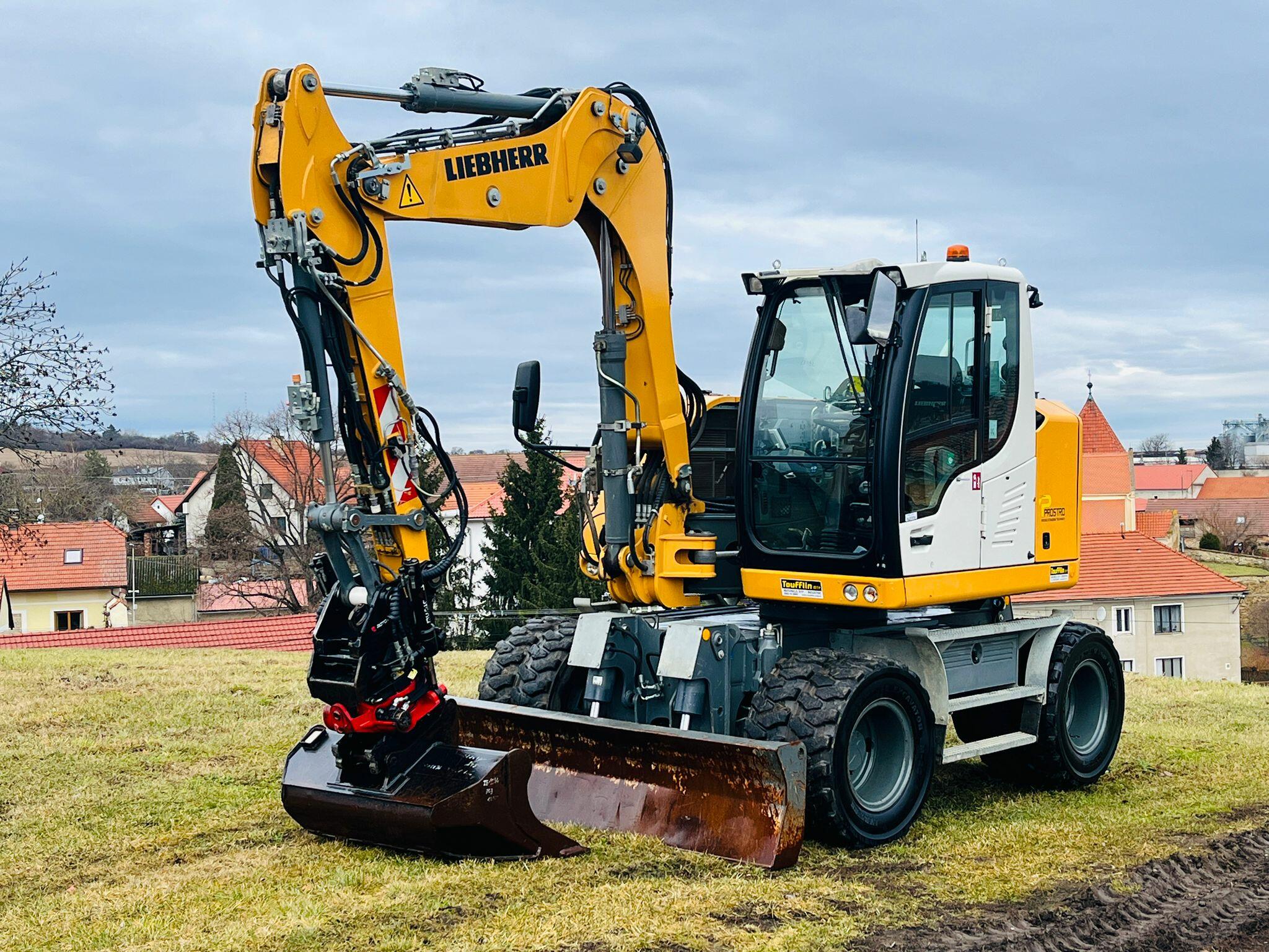 Kolové rypadlo Liebherr A910 Compact Litronic (Možnost leasingu)