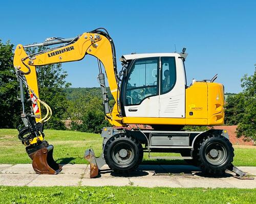 Kolové rypadlo Liebherr A910 (Možnost leasingu)