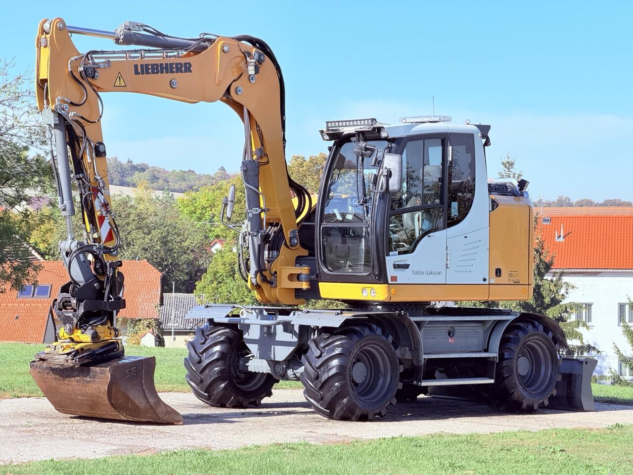 Kolové rypadlo Liebherr A912 Compact Litronic (Možnost leasingu)