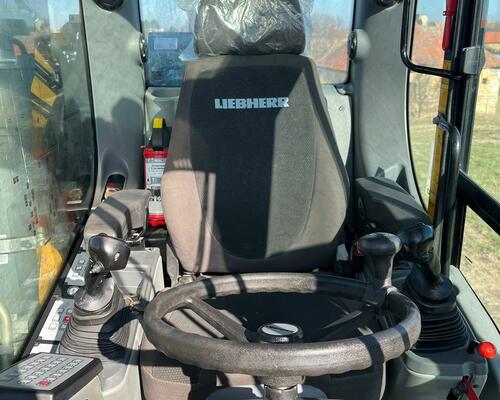 Kolové rypadlo Liebherr A918 (Možnost leasingu)