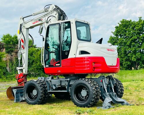 Kolové rypadlo Takeuchi TB295W 2PB (Možnost leasingu)