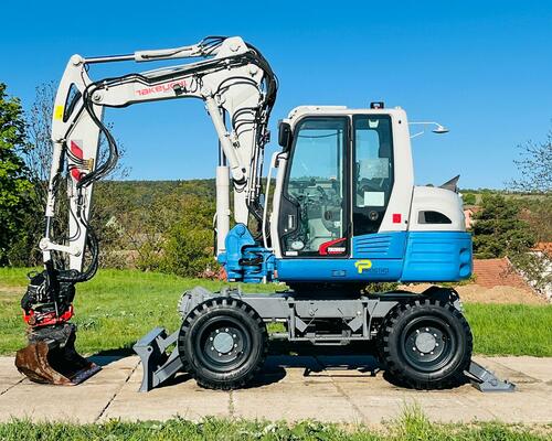 Kolové rypadlo Takeuchi TB295W (Možnost leasingu)